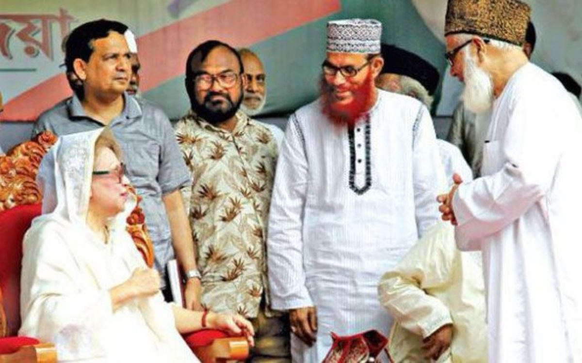 দুর্বল বিএনপি, শক্তিশালী জামায়াত?