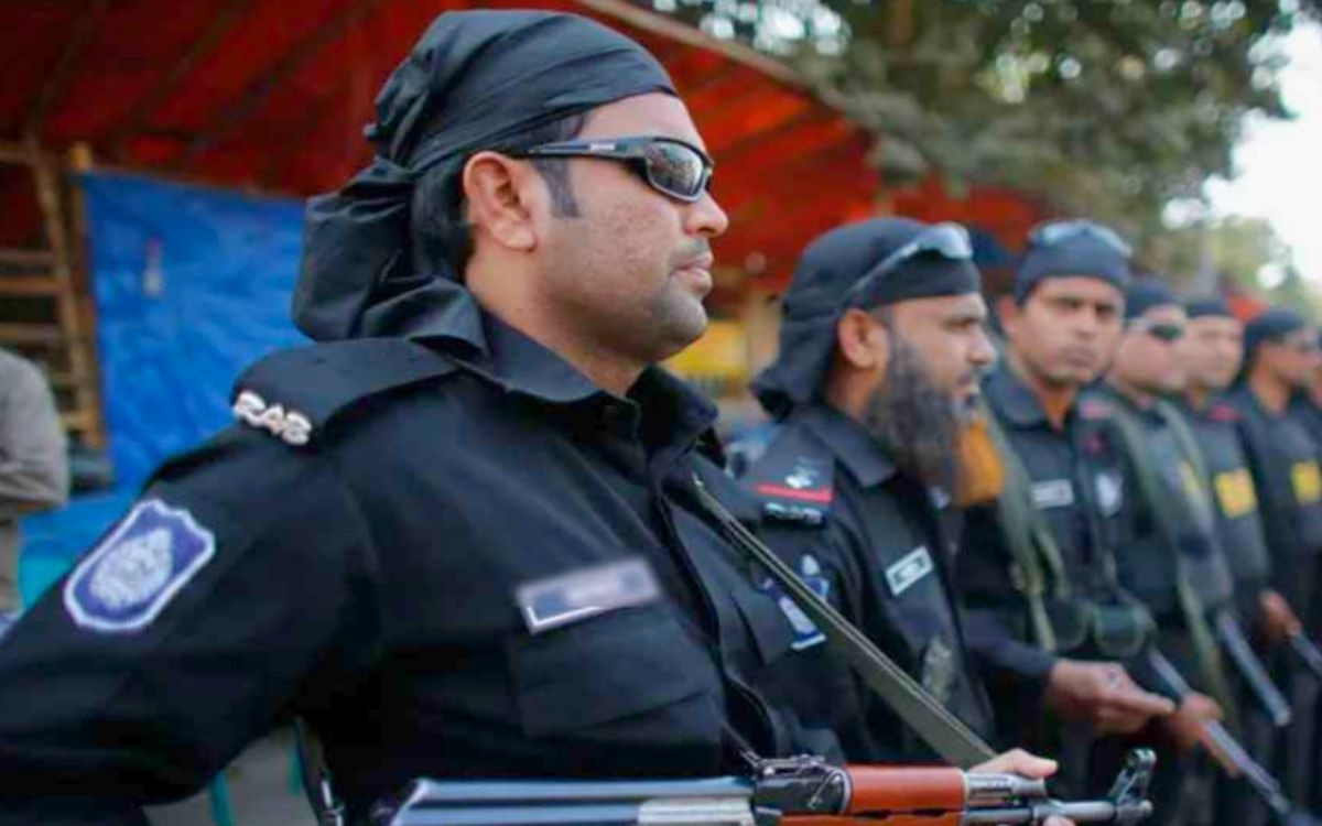 বিচারবহির্ভূত হত্যা থামাতে ব্যর্থ অন্তবর্তীকালীন ড. ইউনুসের সরকার: গণতন্ত্রের সংকটে বাংলাদেশ