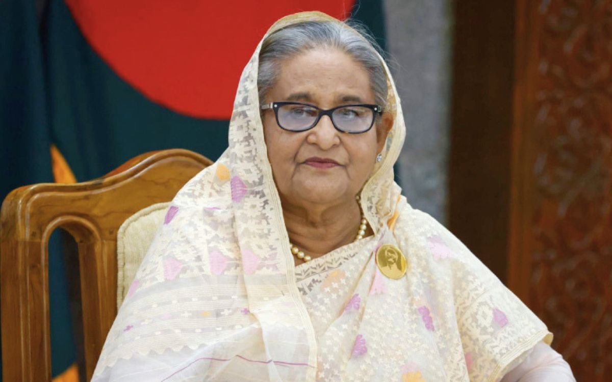 ডিসেম্বরে দেশে ফিরলেই শেখ হাসিনাকে বিচারের মুখোমুখি করতে হবে