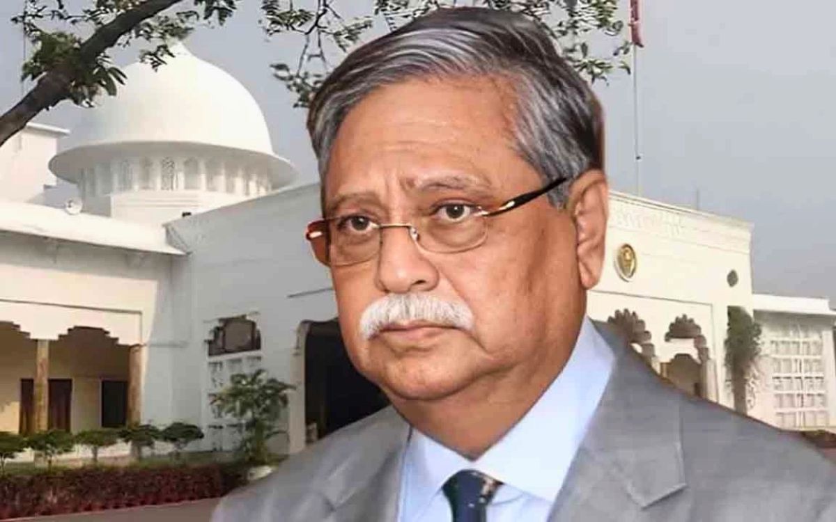 সাহাবুদ্দিন চুপ্পুর পদত্যাগ: স্বৈরাচারের এক দোসরের বিদায়